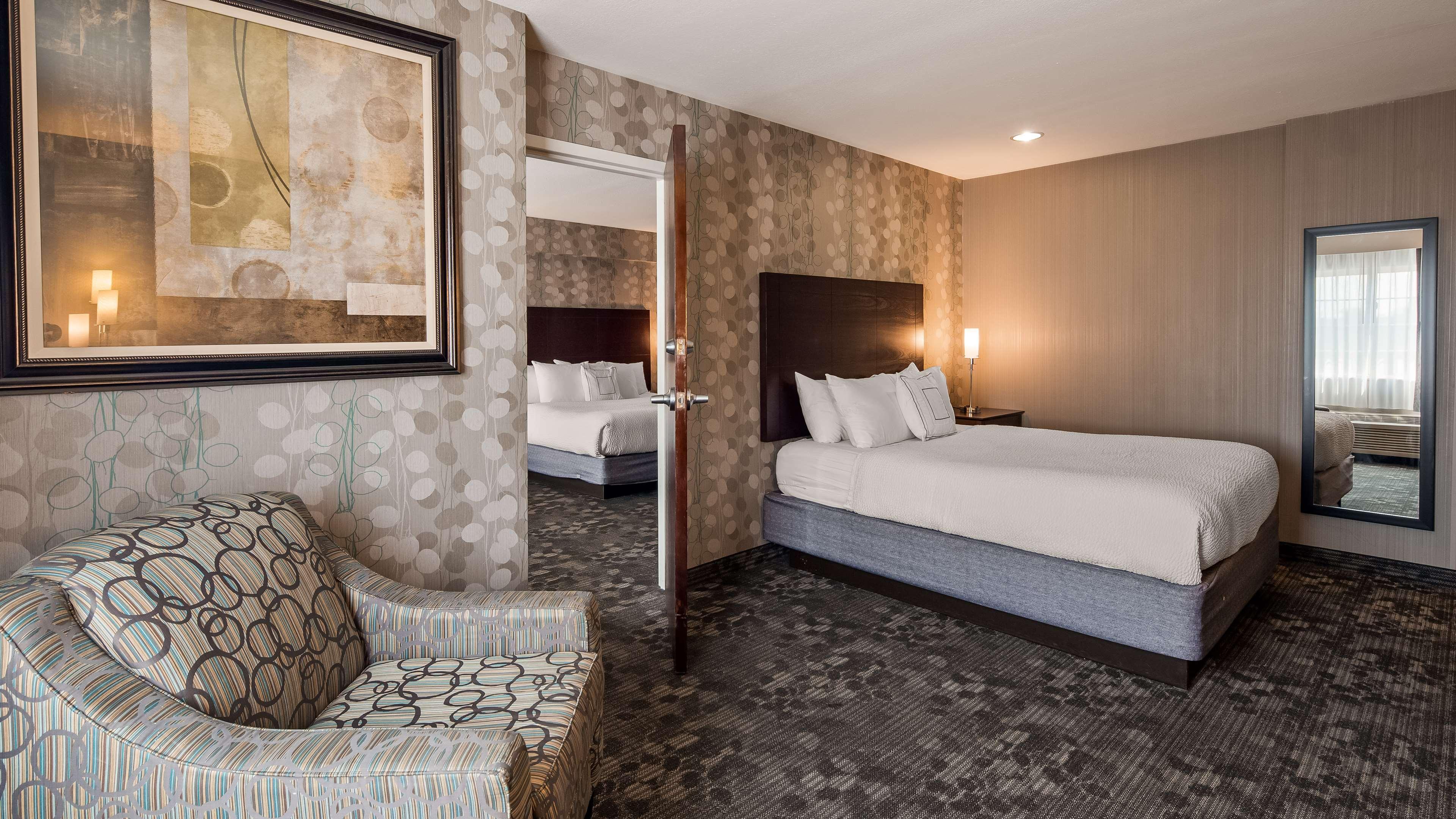 Best Western Concord Inn And Suites Buitenkant foto